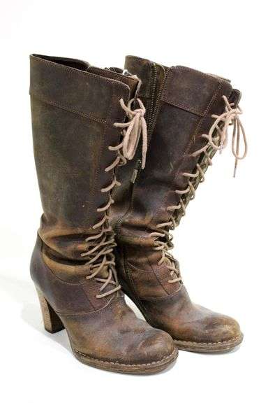 Frye villager clearance lace boots