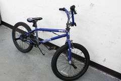Mongoose Mode 180 Freestyle BMX Bike Bunting Online Auctions